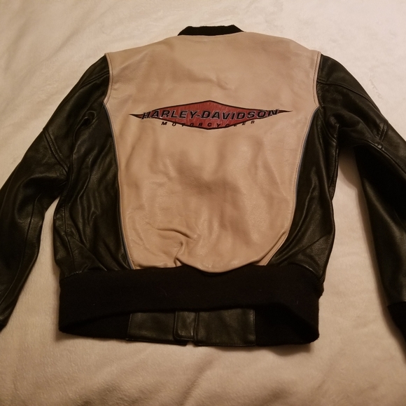 Women's harley leather jacket - Picture 3 of 3